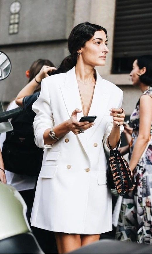 robe blazer blanche